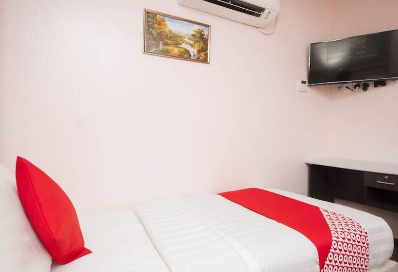Bintang Fajar Hotel By Oyo Rooms