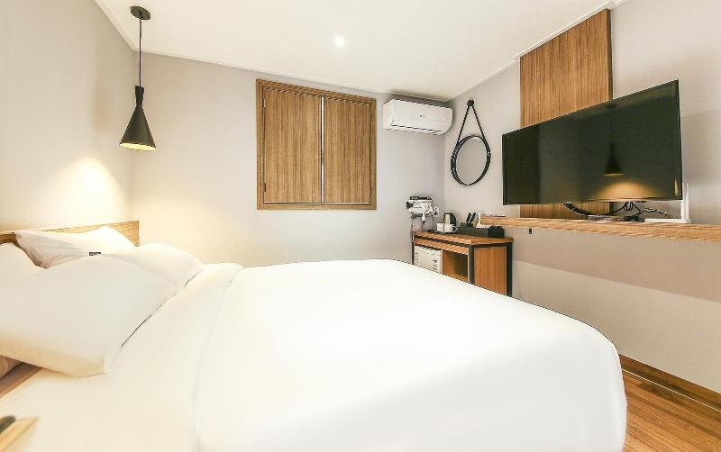 Hotel Boutique  37.5