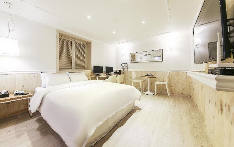 Hotel Boutique  37.5