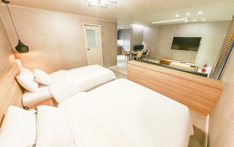 Hotel Boutique  37.5