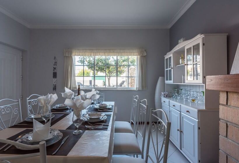 Dipti S Bed And Breakfast