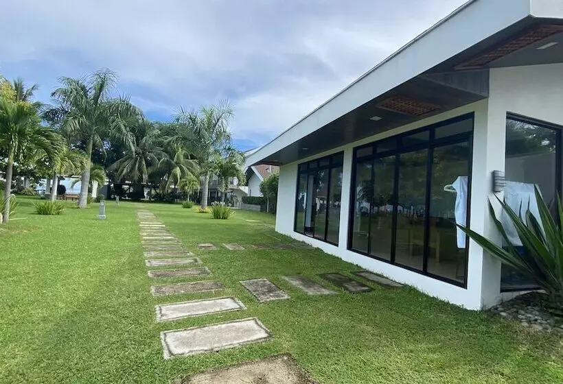 El Pueblo De Hermano By Cocotel