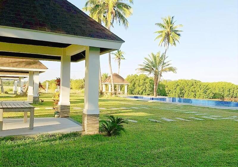 El Pueblo De Hermano By Cocotel