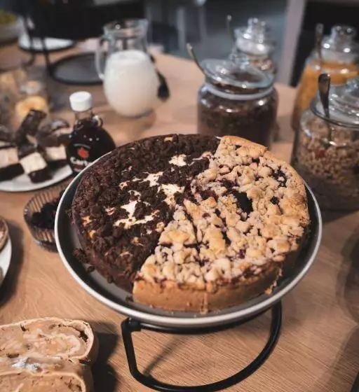 هتل Avenue Pallova 28