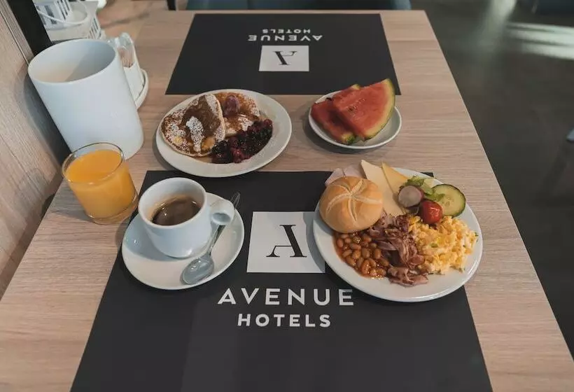 هتل Avenue Pallova 28