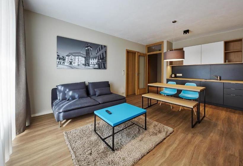 酒店 Avenue Pallova 28