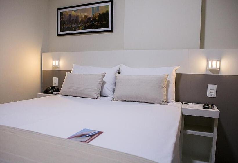 Bristol Easy Hotel   Rio Bonito