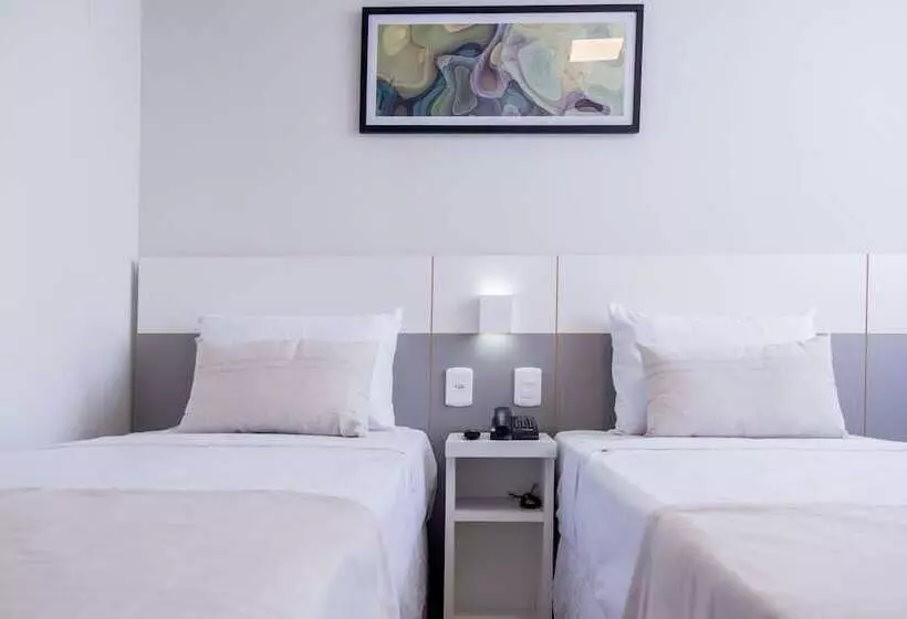 Bristol Easy Hotel   Rio Bonito