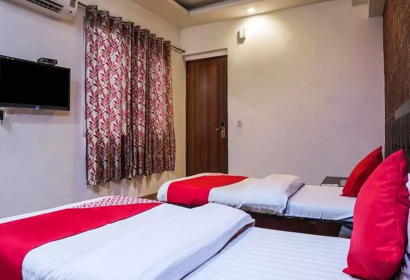 ホテル Kartikay Grand By Oyo Rooms