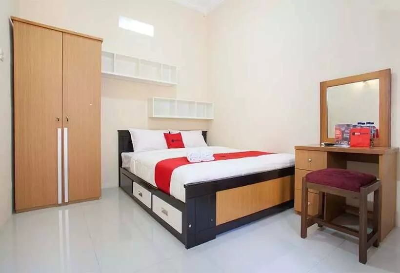 Hotelli Reddoorz Syariah Near Untag Banyuwangi