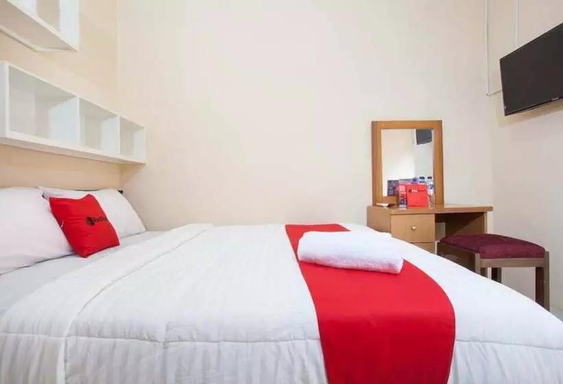 Hotelli Reddoorz Syariah Near Untag Banyuwangi