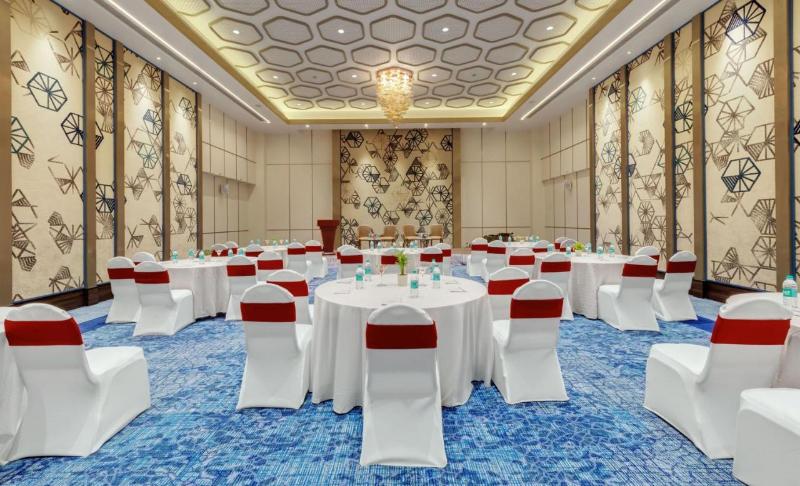 ホテル The Fern Residency, Karad