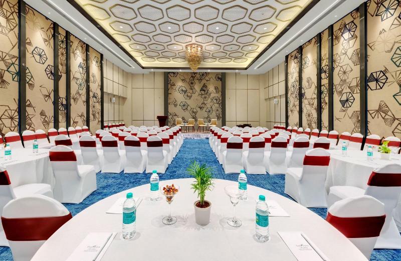 ホテル The Fern Residency, Karad