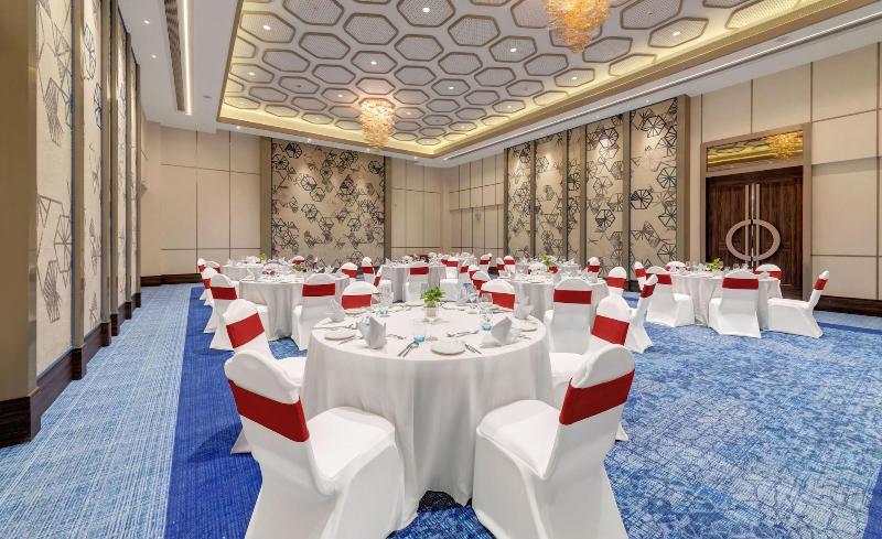 ホテル The Fern Residency, Karad