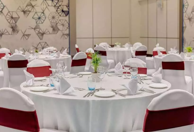 Hotelli The Fern Residency, Karad