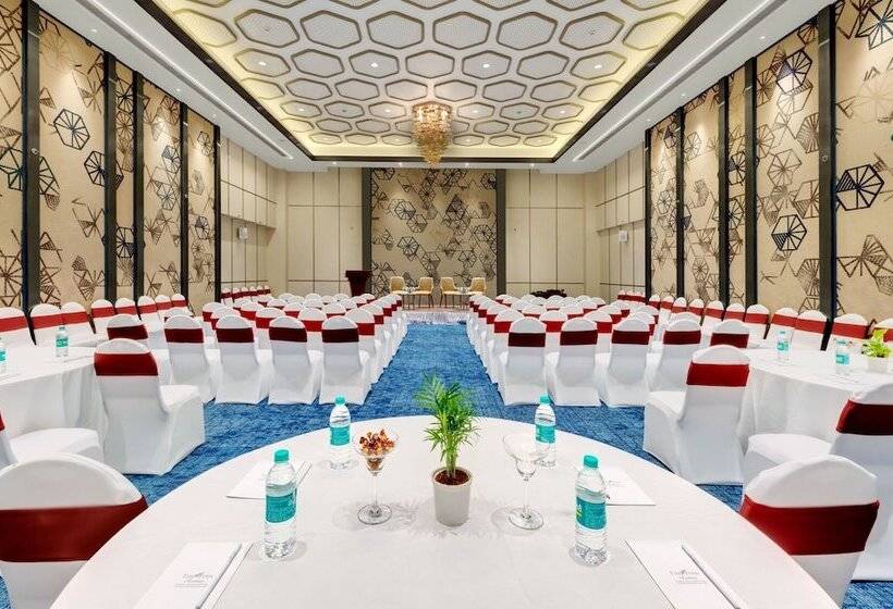 ホテル The Fern Residency, Karad