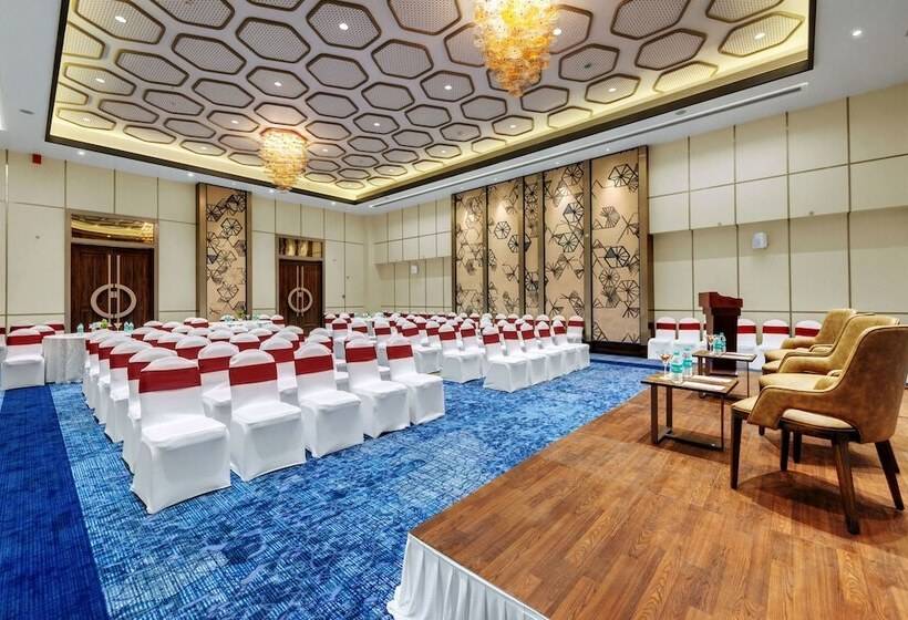 ホテル The Fern Residency, Karad