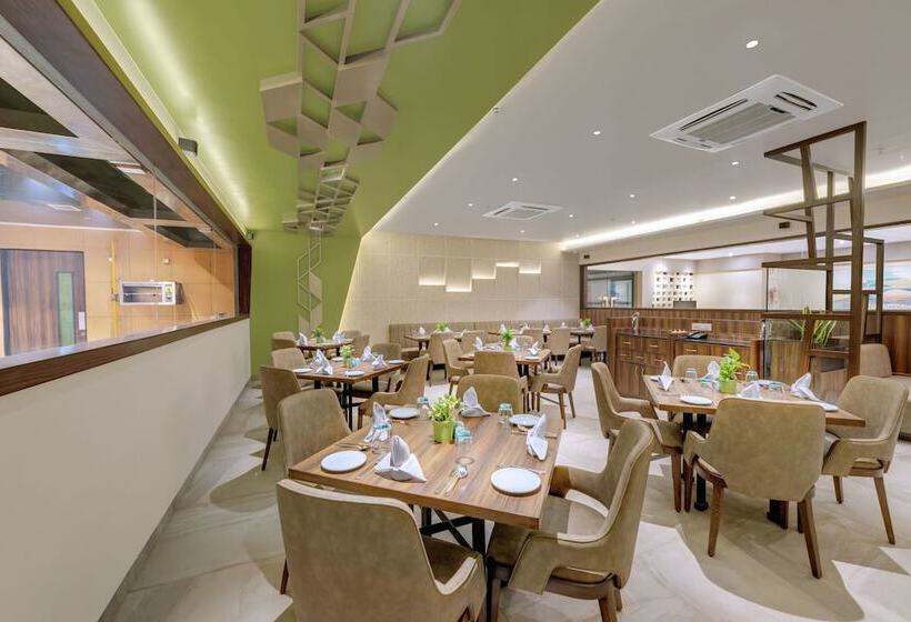 ホテル The Fern Residency, Karad