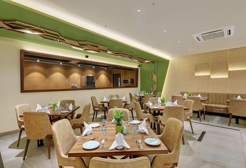 ホテル The Fern Residency, Karad