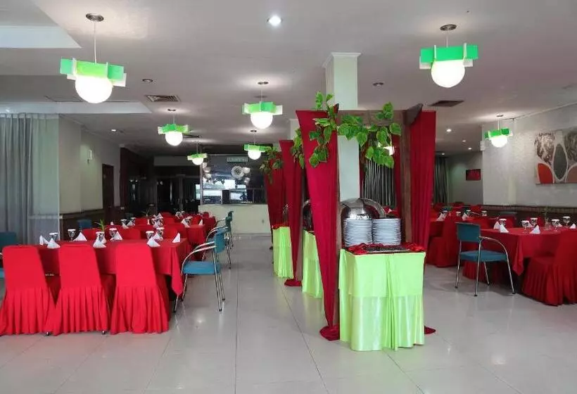 Mona Plaza Hotel By Oyo Rooms