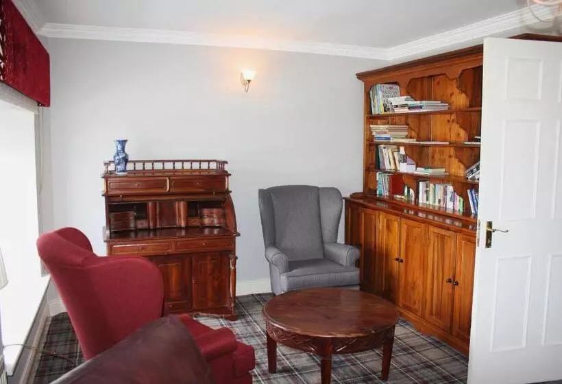 The Moorings Hotel & Seafood Restaurant