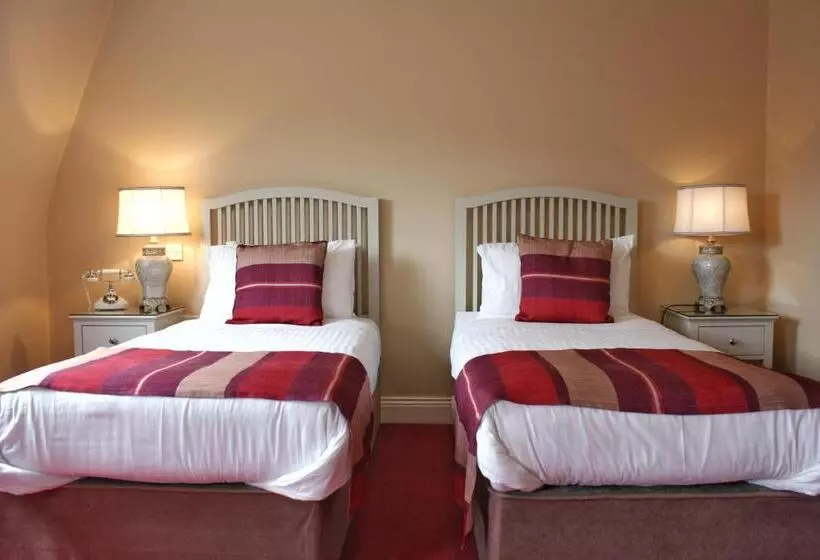 The Moorings Hotel & Seafood Restaurant