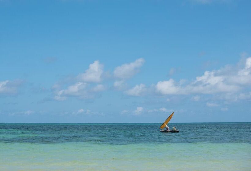 هاستل Diani Banda Cottages