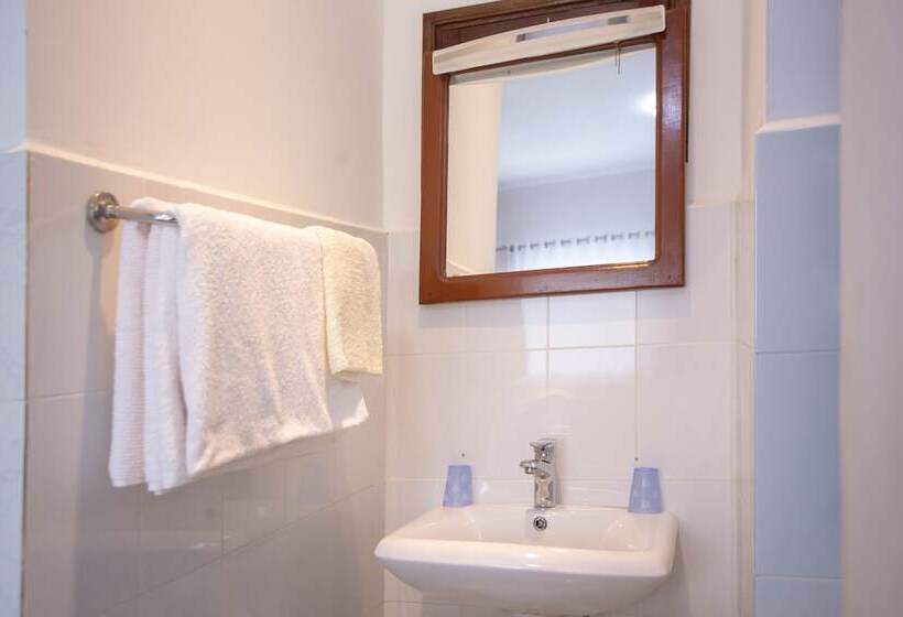 Hotel Andasibe Lemurs Lodge