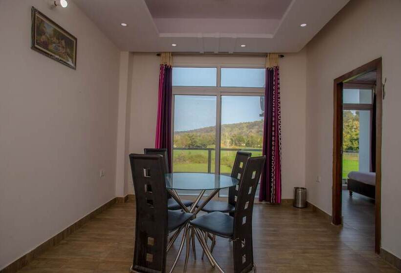 בית מלון כפרי Corbett Castle