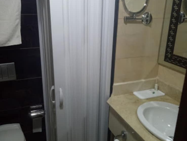 هتل Dar El Aaz Jijel