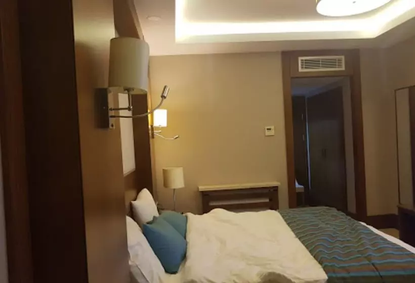 هتل Dar El Aaz Jijel