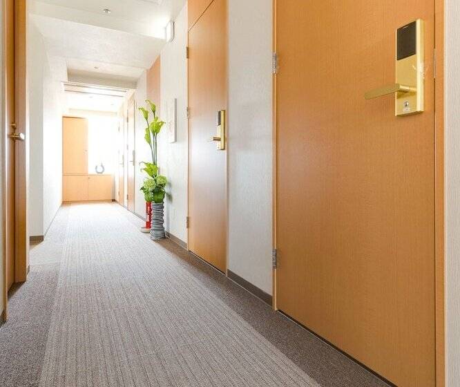 فندق Kansai Seaside