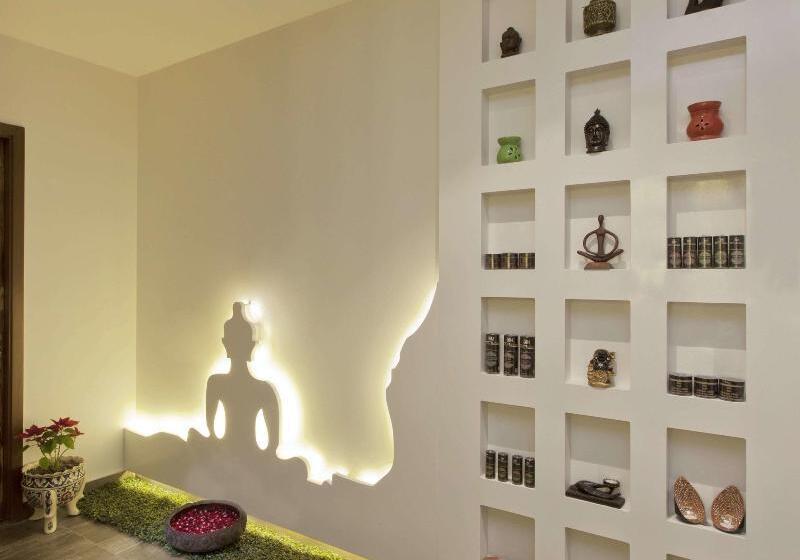 هتل Golden Premier Amritsar