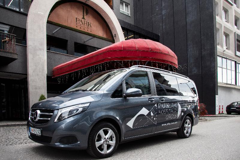 هتل Next Door Park