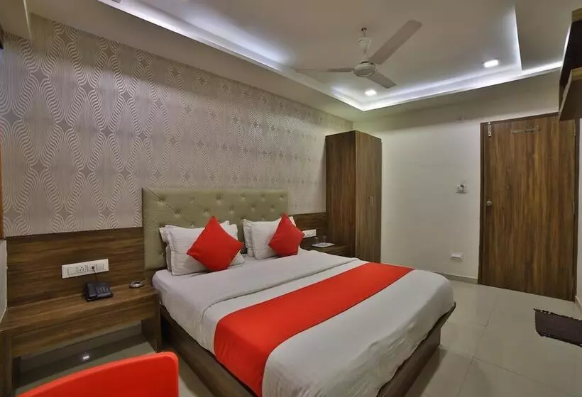 هتل Sunstar Inn
