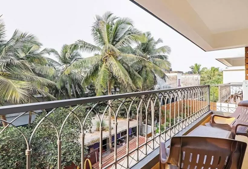 ホテル Treebo Premium Dona Eliza, 700 Metres From Calangute Beach