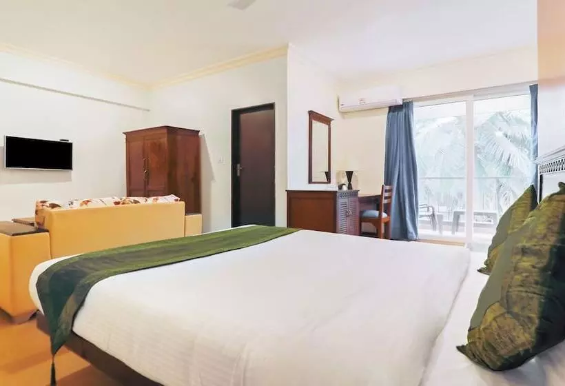 ホテル Treebo Premium Dona Eliza, 700 Metres From Calangute Beach
