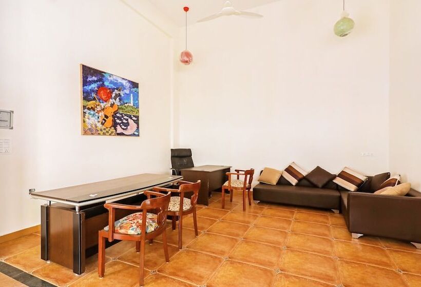 Hotel Treebo Premium Dona Eliza, 700 Metres From Calangute Beach