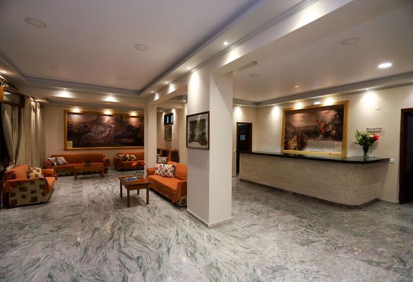 Bastas Hotel & Studios