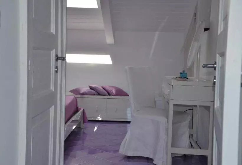 Aamiaismajoitus (B&B) La Soffitta Sul Mare