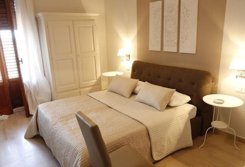 مبيت وإفطار Simonetta's Rooms