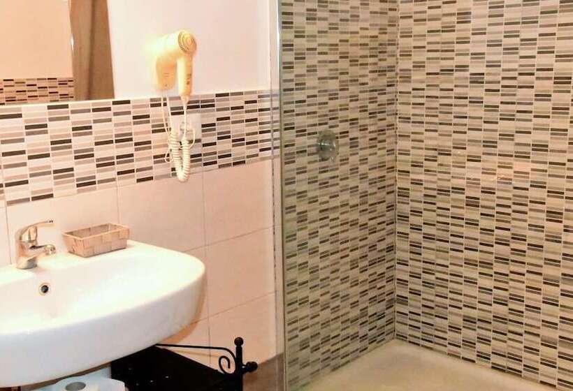 مبيت وإفطار Simonetta's Rooms