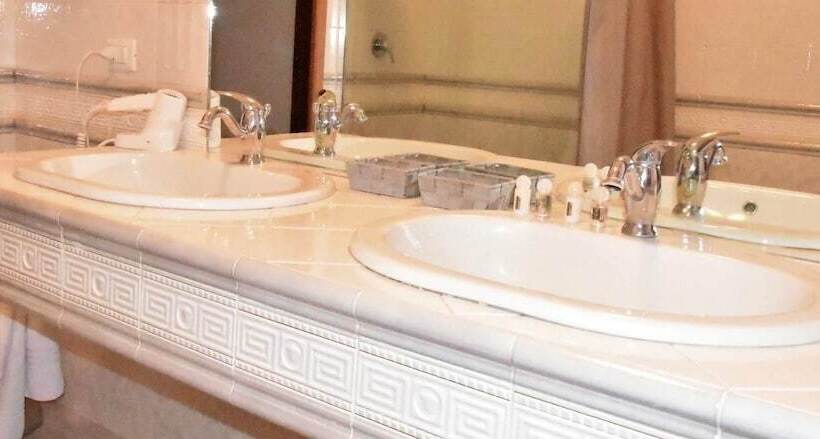 مبيت وإفطار Simonetta's Rooms