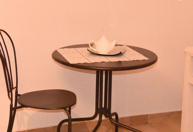 مبيت وإفطار Simonetta's Rooms