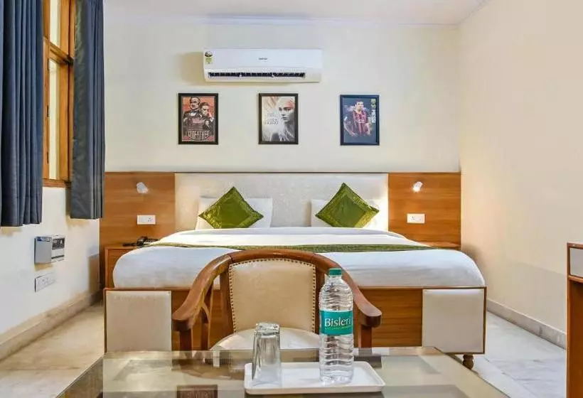 ホテル Treebo Trip Cosmo Botanical Garden