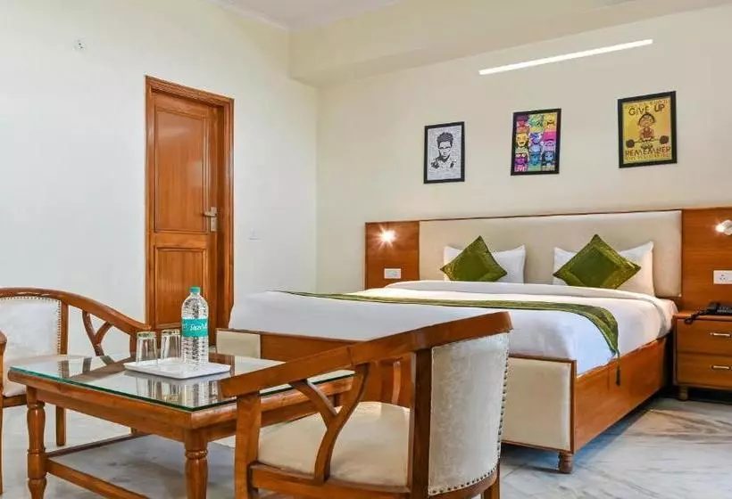 ホテル Treebo Trip Cosmo Botanical Garden