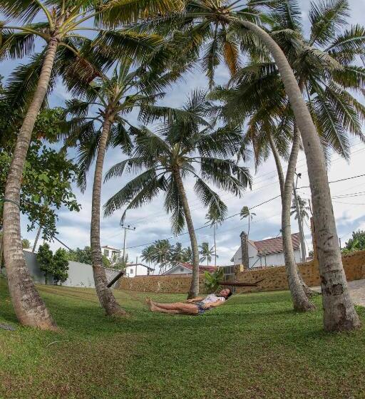 בית מלון כפרי Samaraana