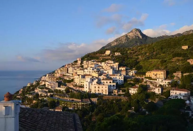 Aamiaismajoitus (B&B) La Soffitta Sul Mare