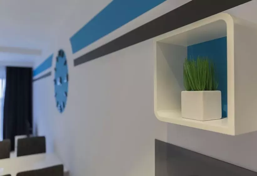 Lux Apartments