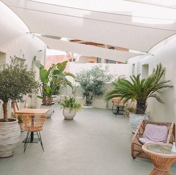 ペンション Edem Boutique